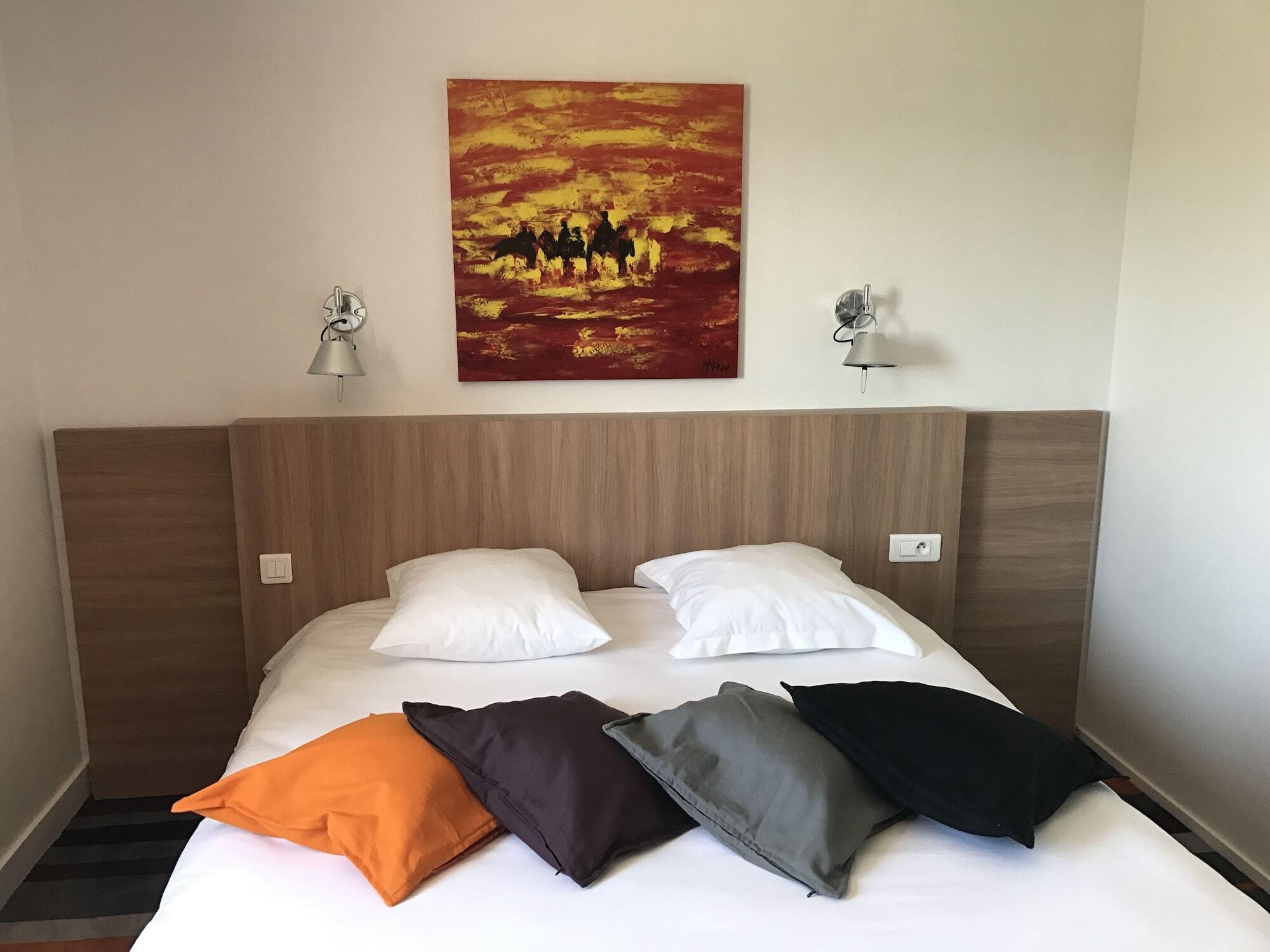 Kyriad Direct Agen Castelculier Dış mekan fotoğraf