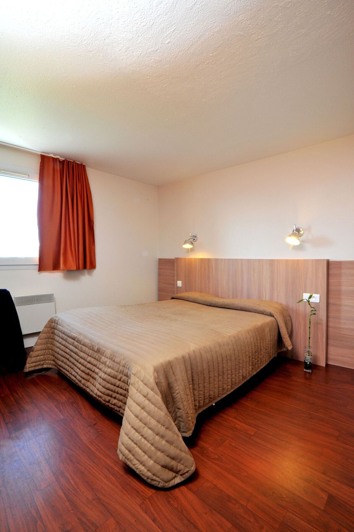 Kyriad Direct Agen Castelculier Dış mekan fotoğraf